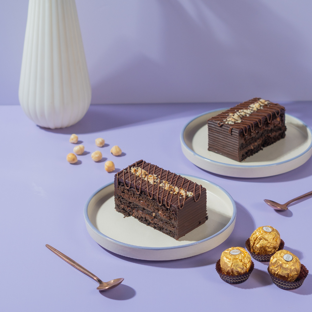 Ferrero Rocher Pastry, rich, creamy chocolate flavour, pastry