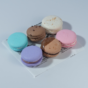 Pack of 6 Macarons